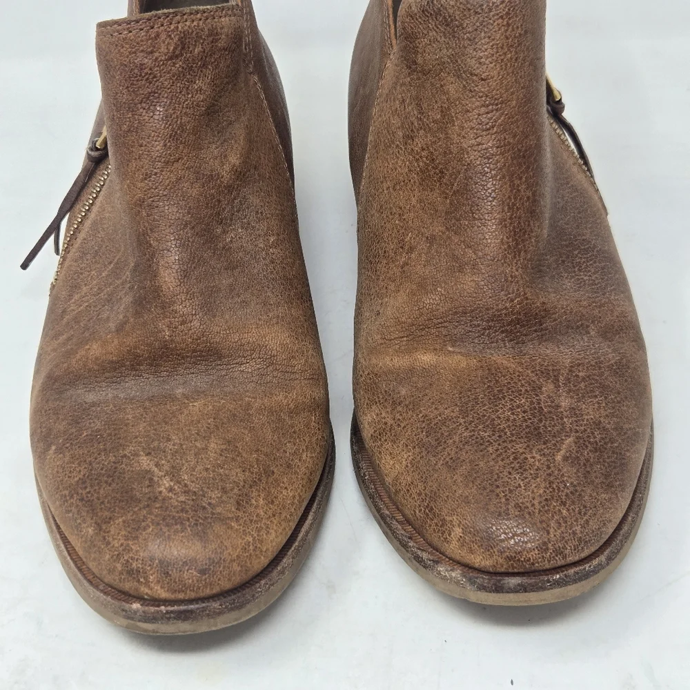 UGG‎ Glee Leather Chestnut Ankle Side Zip Booties Women's Size 9